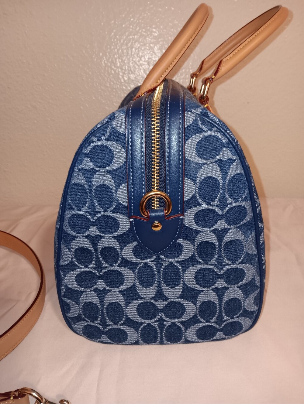 Coach Large Denim Rowan With Coach Poppy Small Wristlet With Gold Leather Trim - Picture 6 of 16